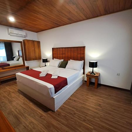 One World Mirissa Hotel ภายนอก รูปภาพ