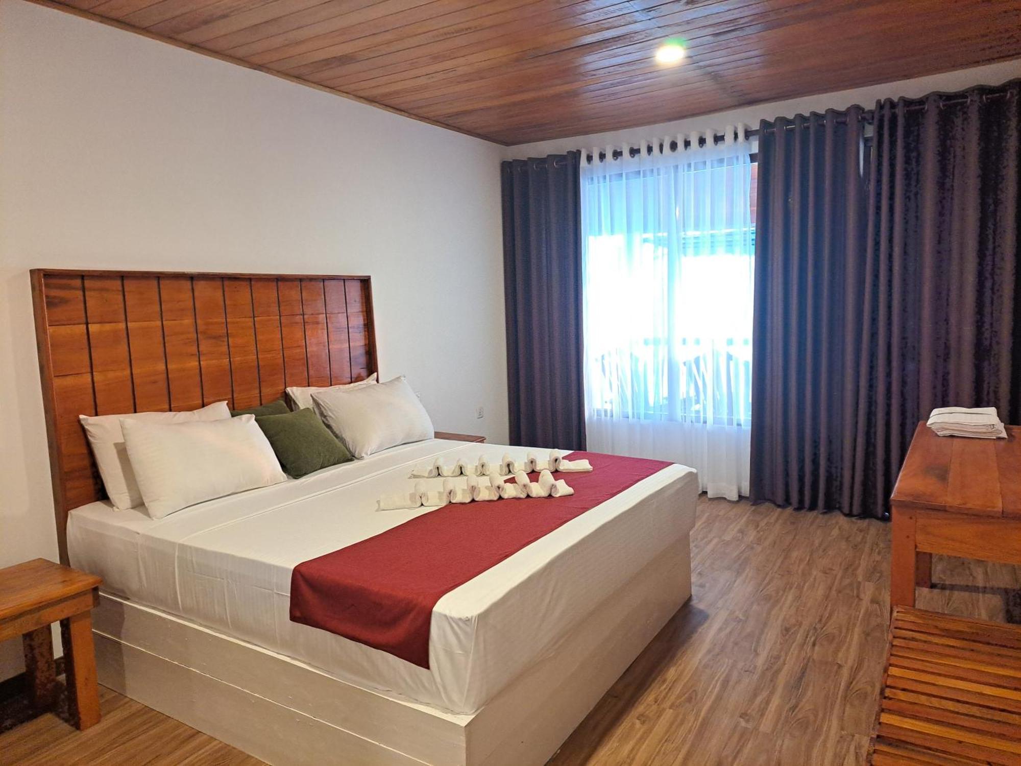 One World Mirissa Hotel ภายนอก รูปภาพ
