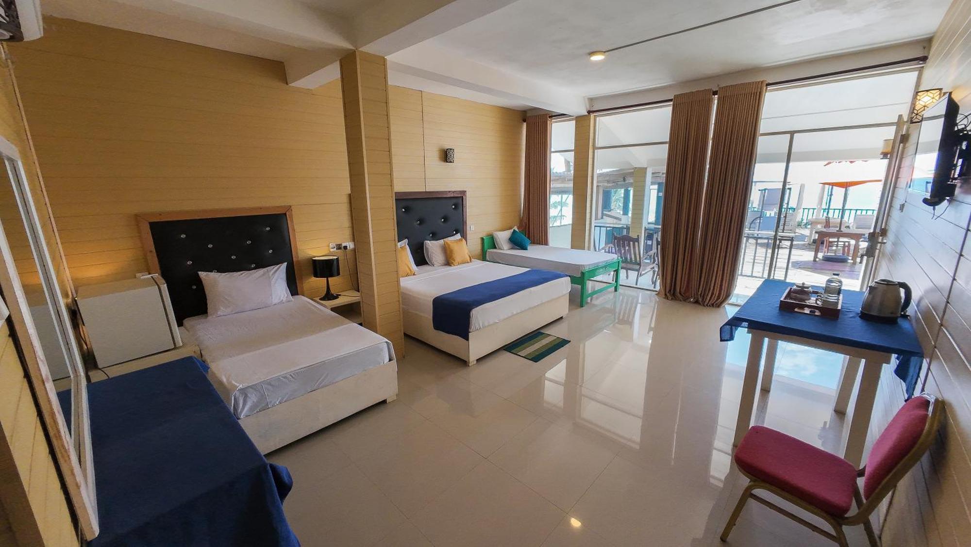 One World Mirissa Hotel ภายนอก รูปภาพ