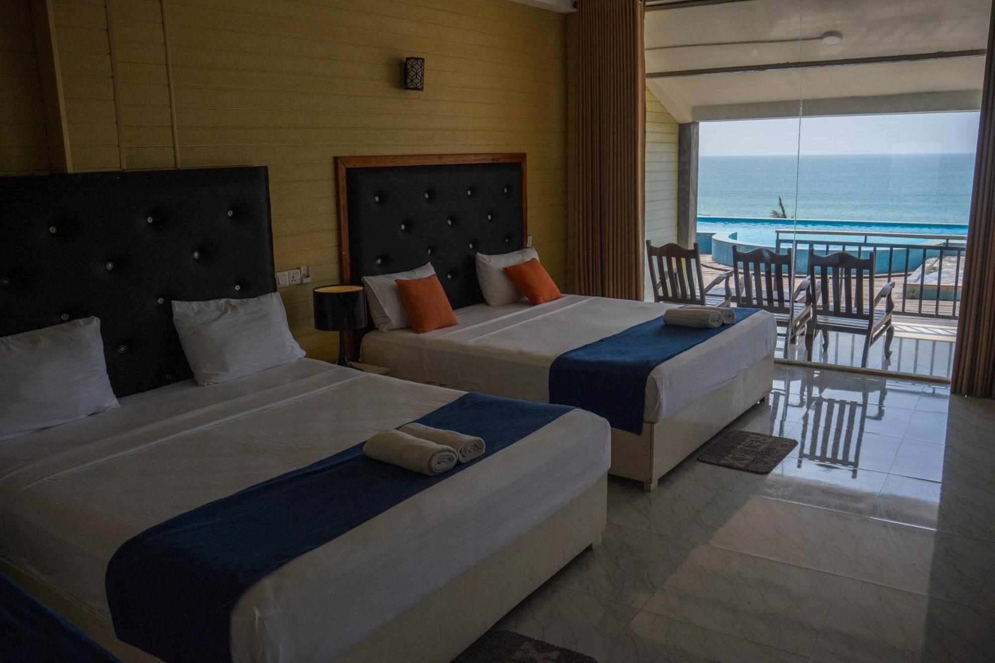 One World Mirissa Hotel ภายนอก รูปภาพ