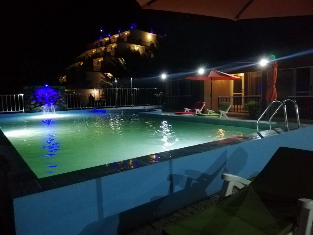 One World Mirissa Hotel ภายนอก รูปภาพ